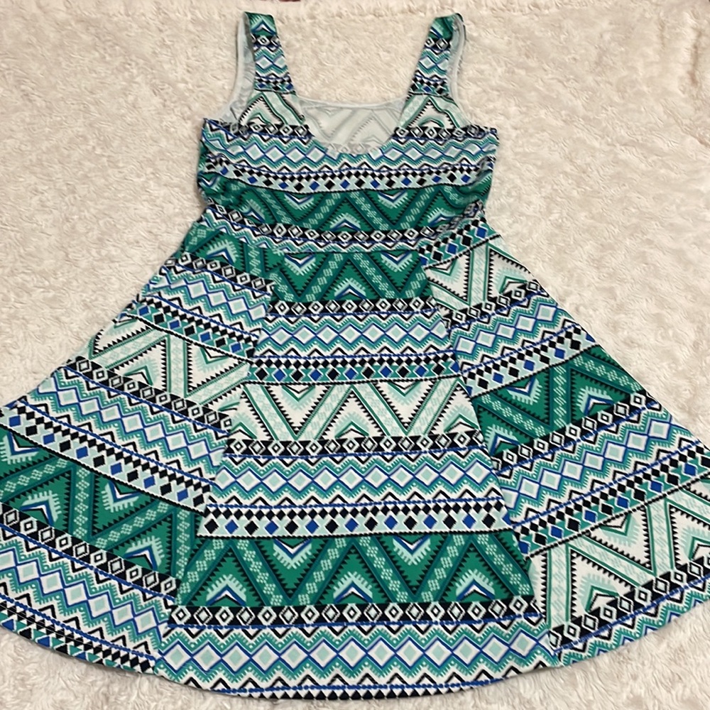Fun Summer Sundress - Picture 2 of 5
